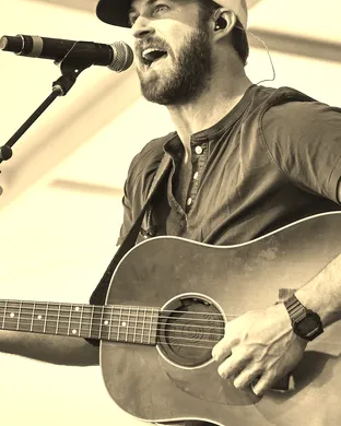 Live concert by Riley Green, Justin Moore, Drake White & Mackenzie Carpenter