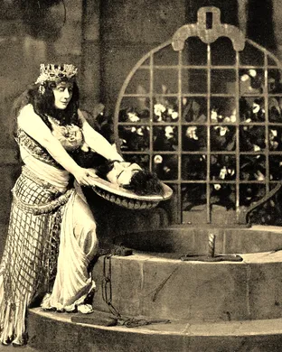 Salome theatre performance