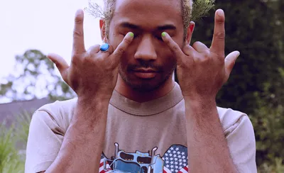 Toro Y Moi