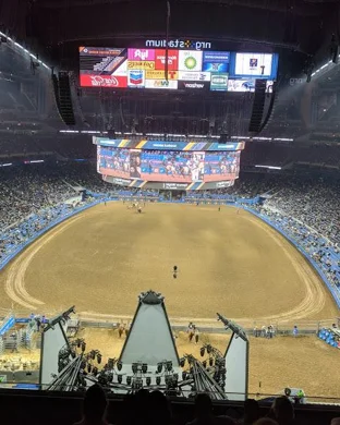 Churchill Downs Racing